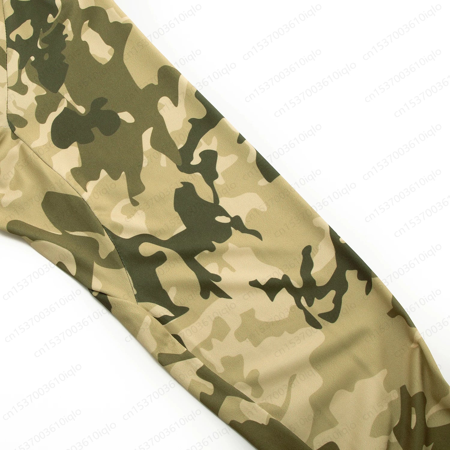 HUK Men’s Hooded Fishing Shirt – UPF 50+ Camouflage Long Sleeve